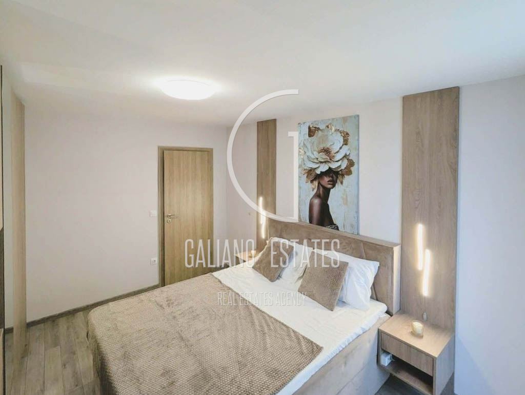 Изключителен тристаен апартамент със собствен озеленен двор в кв. Малинова долина - 0