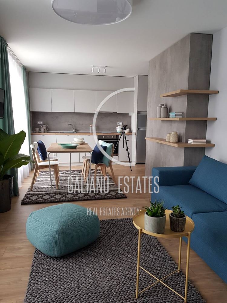 Уютен двустаен апартамент до УНСС - 0