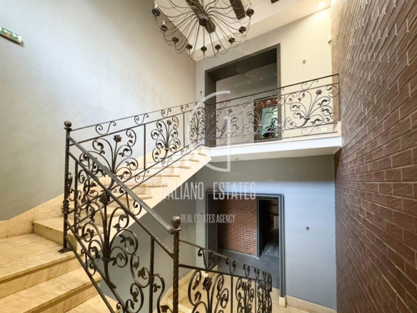 Заведение в района на Националния дворец на културата - 0