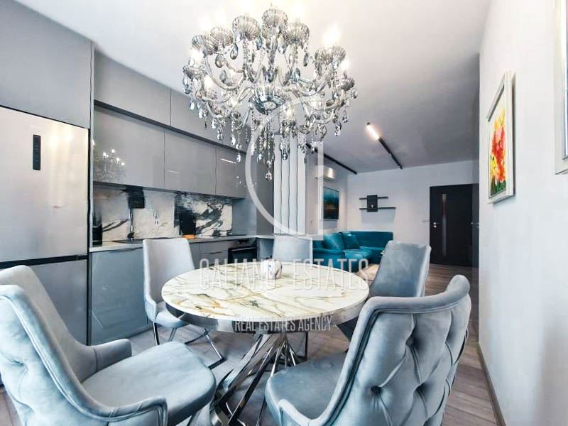 Луксозен тристаен апартамент в кв. Кръстова вада - 0