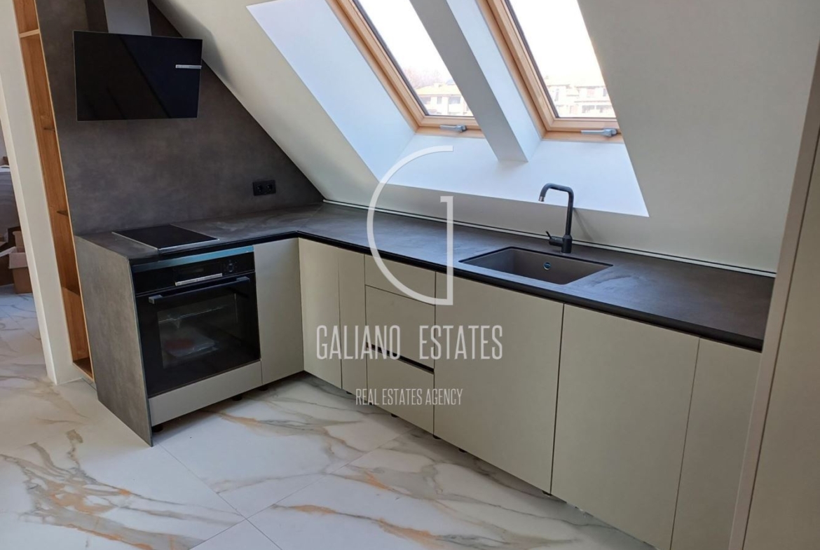 Многостаен апартамент до НБУ - 0