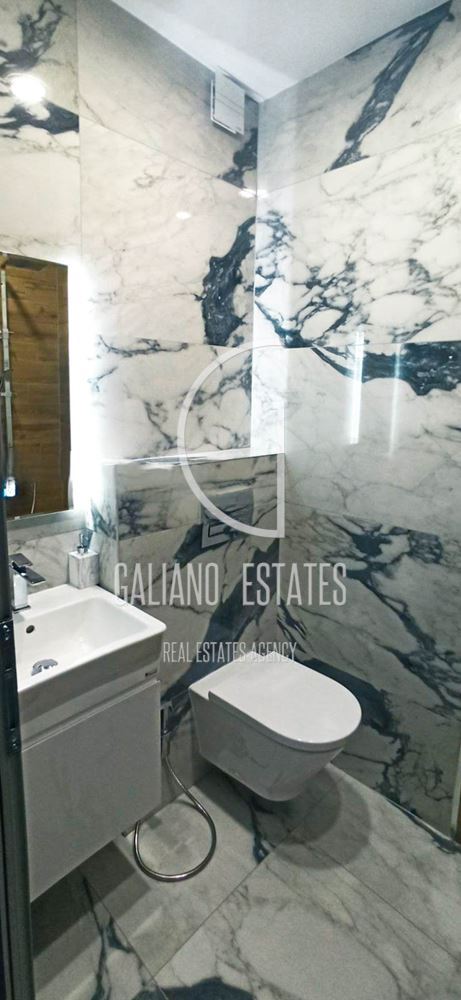 Луксозен тристаен апартамент в кв. Кръстова вада - 0