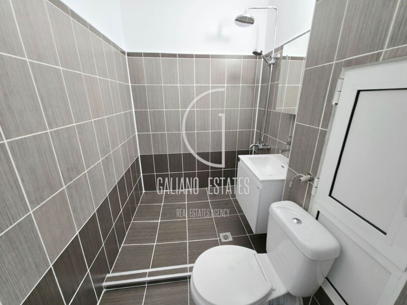 Двустаен апартамент в жк. Младост 3 - 0