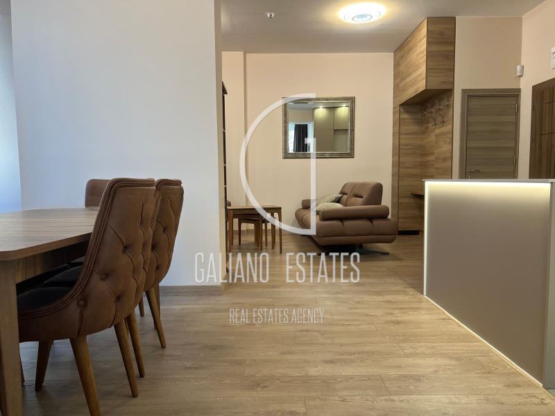 Тристаен апартамент до Южен парк - 0