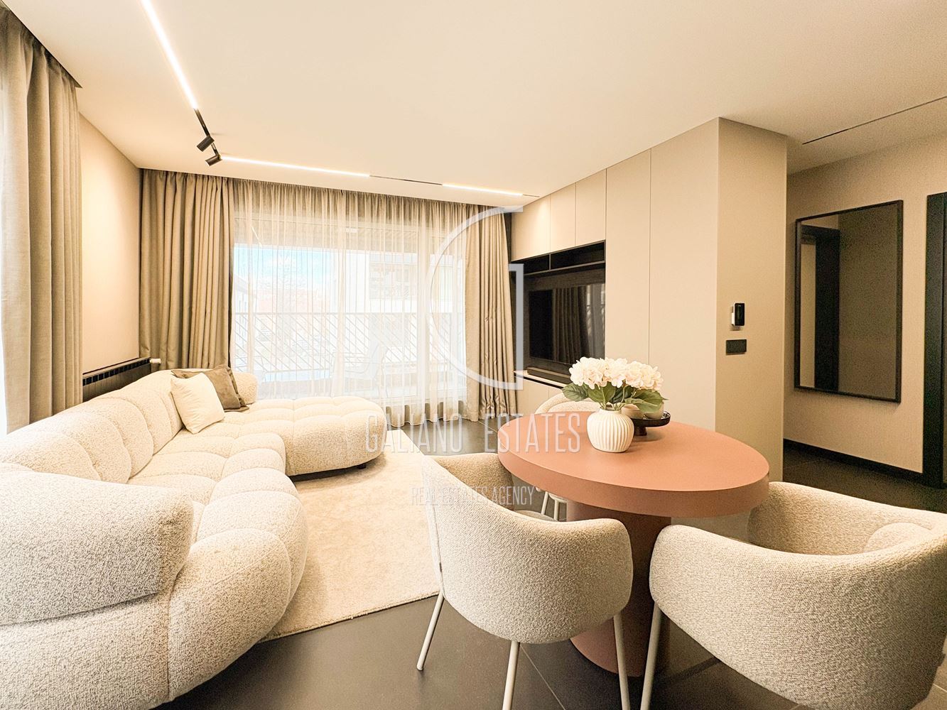 Премиум двустаен апартамент в затворен комплекс-0 Премиум двустаен апартамент в затворен комплекс - 0