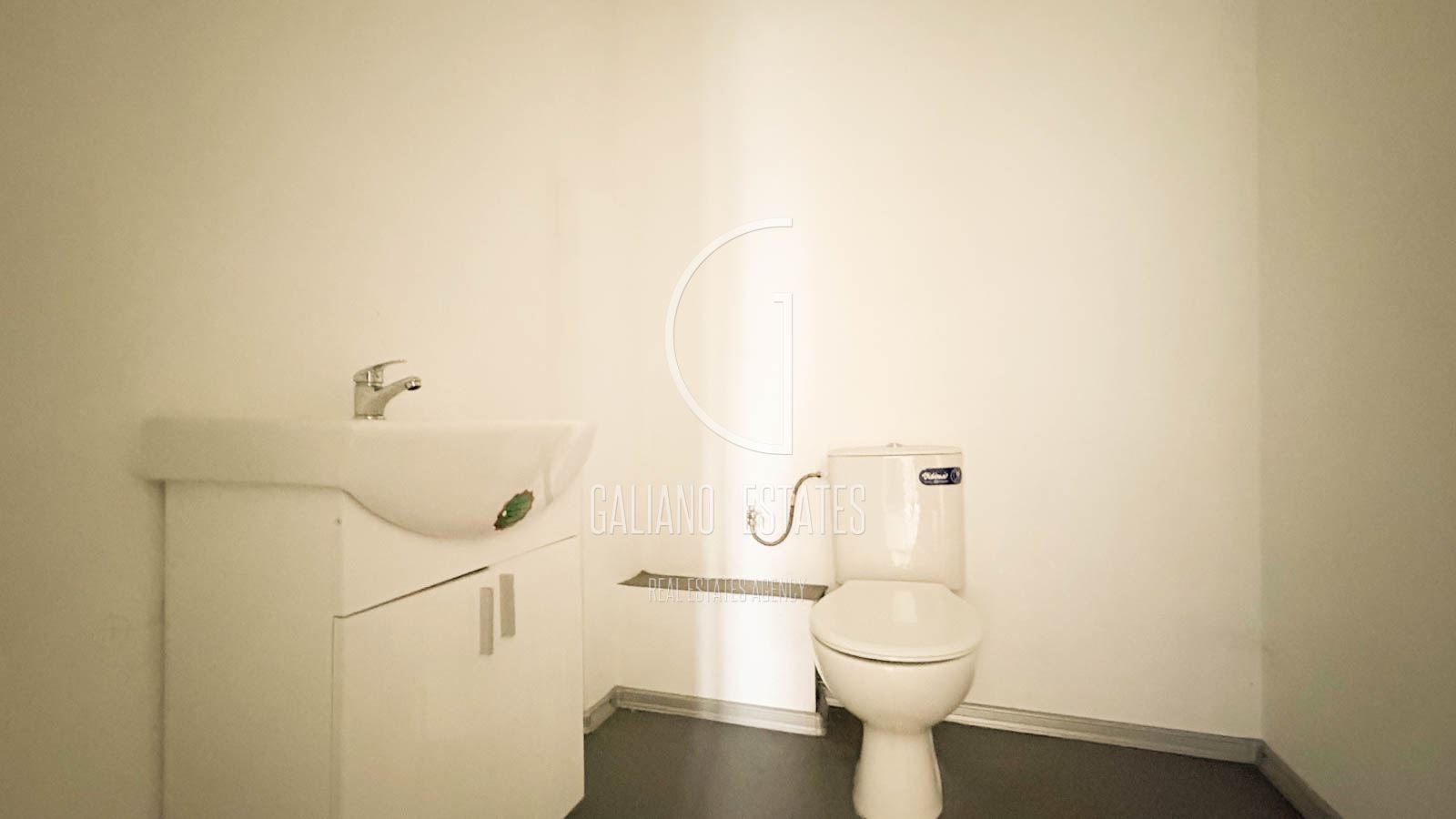 Търговско помещение на бул.Дондуков - 0