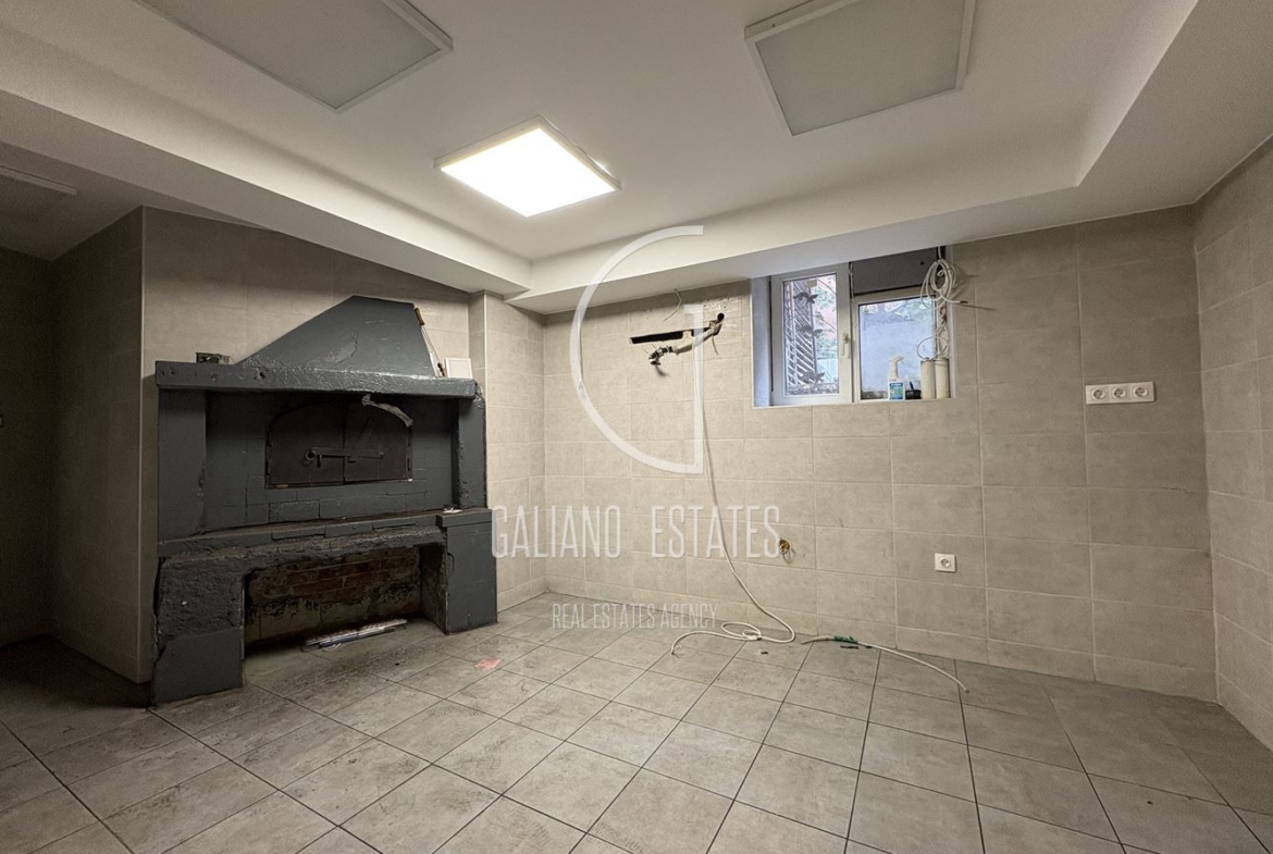 Заведение в района на Националния дворец на културата - 0