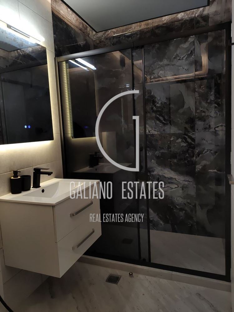 Четиристаен апартамент в кв. Кръстова вада-0 Четиристаен апартамент в кв. Кръстова вада - 0