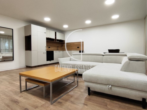 Апартамент с две спални до метростанция Джеймс Баучер - 0