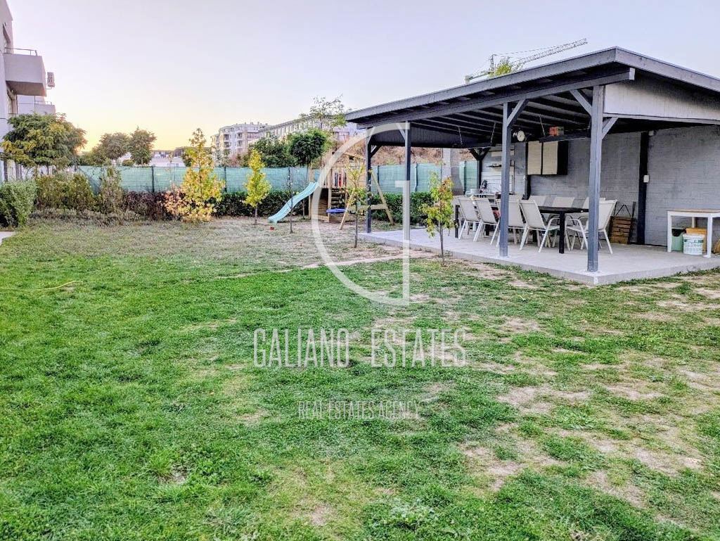 Изключителен тристаен апартамент със собствен озеленен двор в кв. Малинова долина - 0