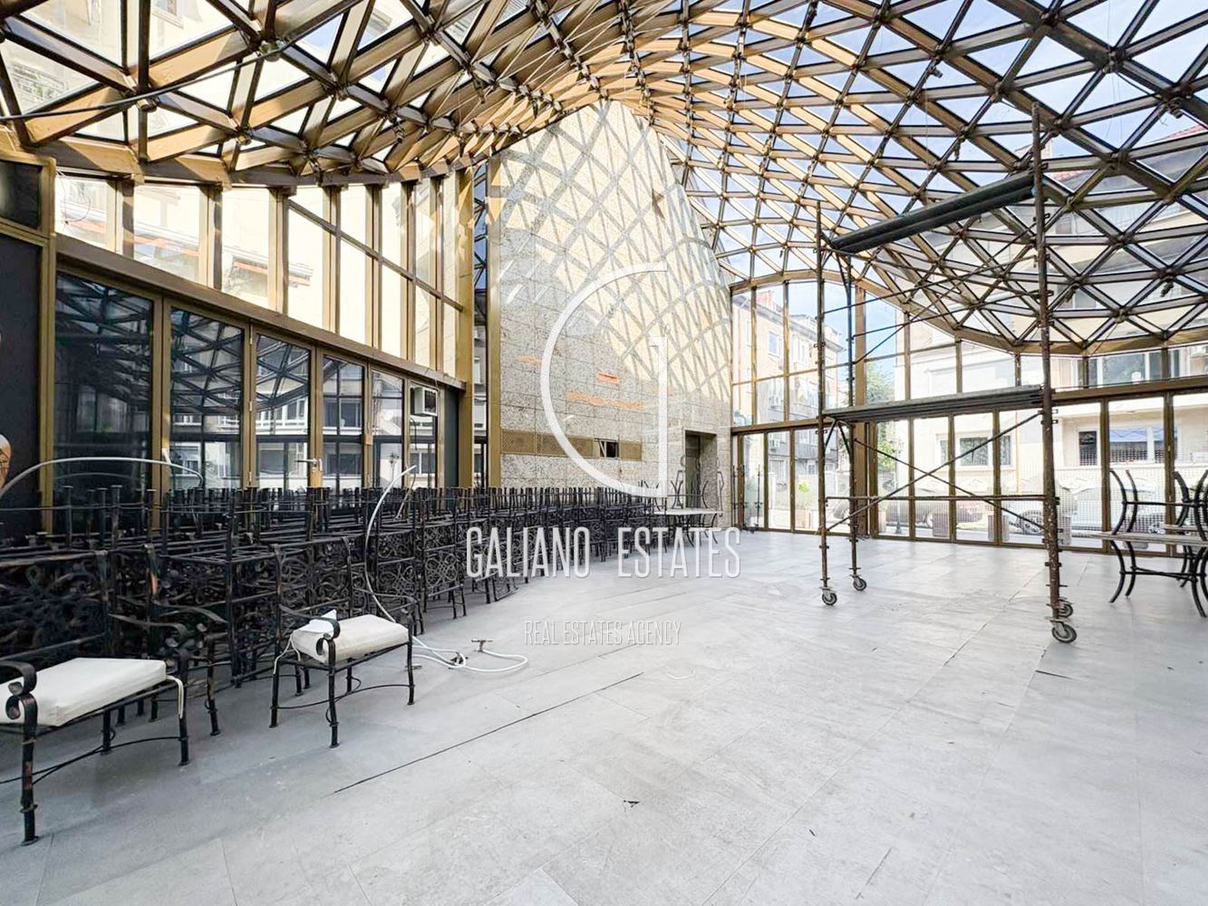 Самостоятелен имот, подходящ за заведение и шоурум-0 Самостоятелен имот, подходящ за заведение и шоурум - 0