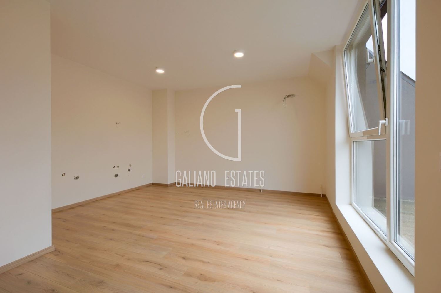 Слънчев тристаен апартамент в кв. Манастирски ливади - запад - 0