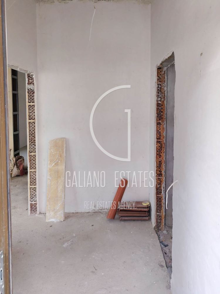 Премиум търговско помещение в кв. Витоша-0 Премиум търговско помещение в кв. Витоша - 0