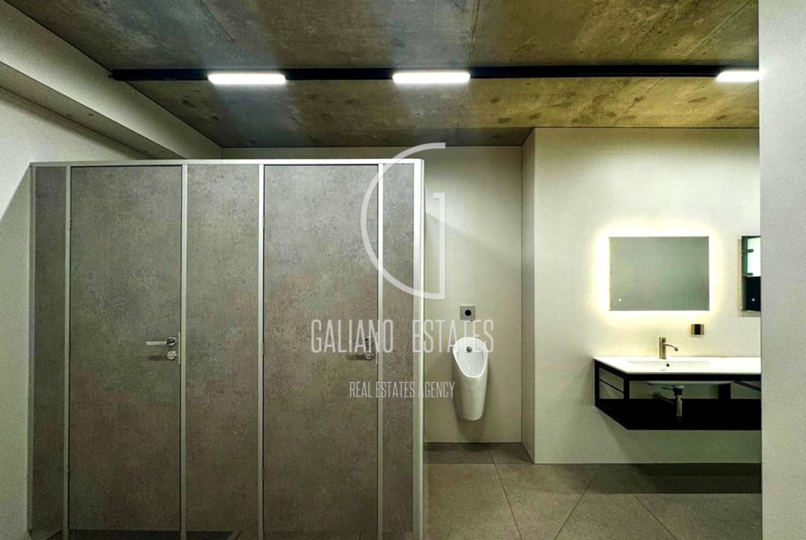 Просторен офис в ж.к. Младост 4 - 0