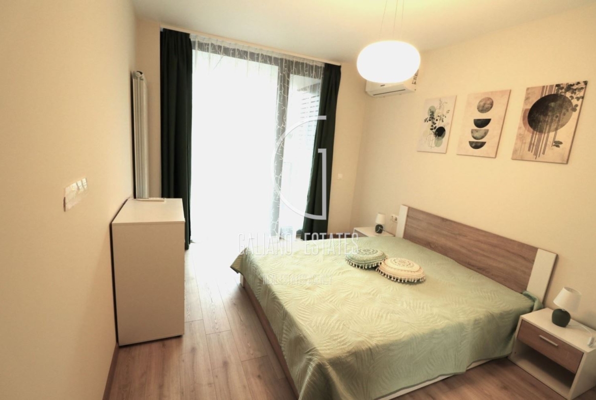 Стилен двустаен апартамент в кв. Кръстова вада - 0