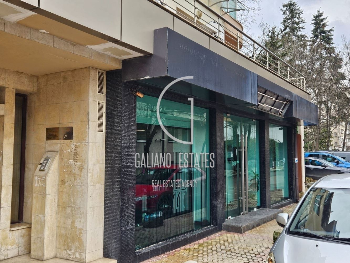 Търговско помещение до Южен парк - 0