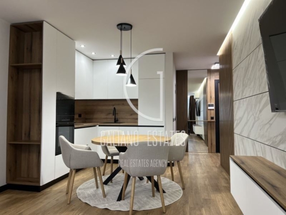 Двустаен апартамент в Кръстова вада - 0