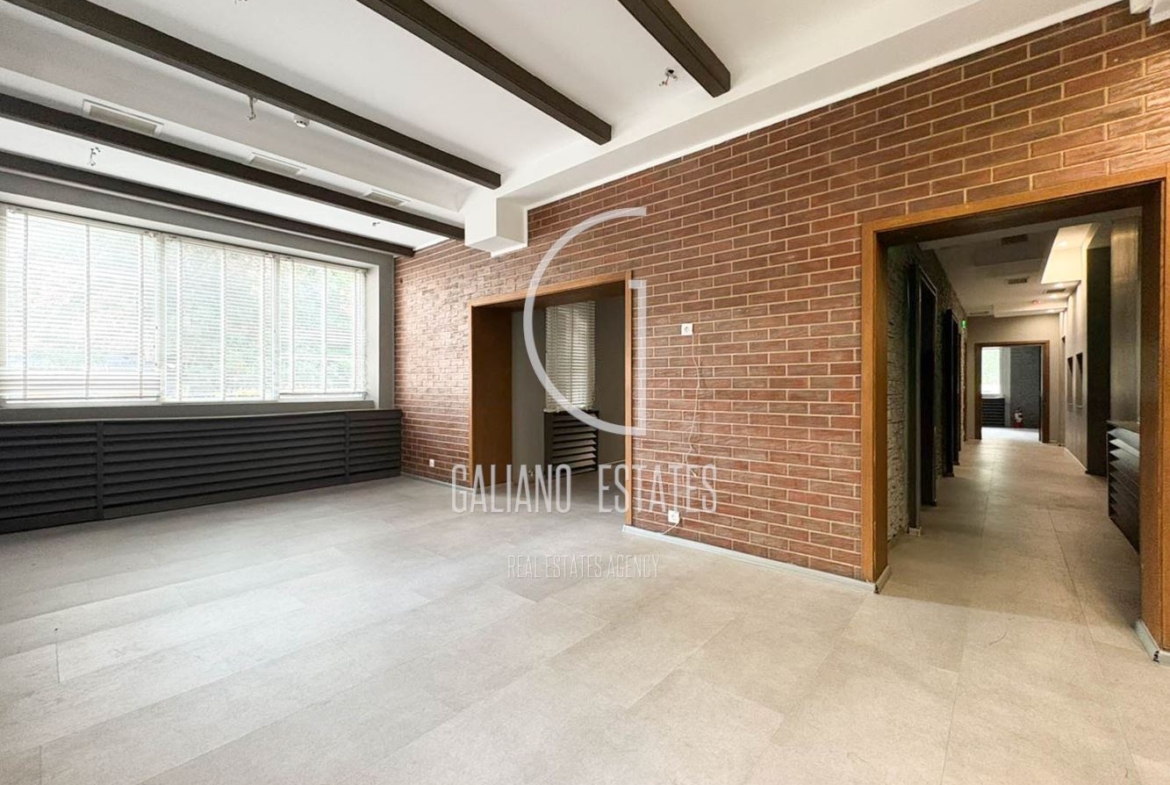 Заведение в района на Националния дворец на културата - 0