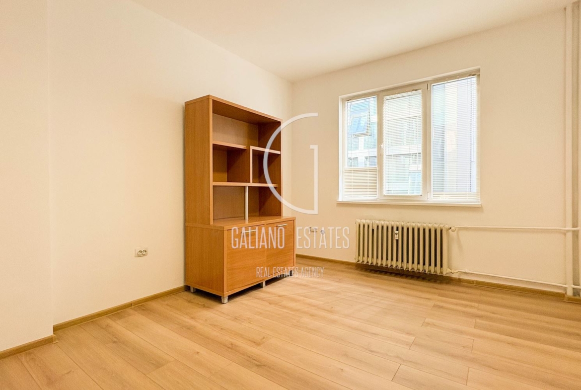 Офес в сърцето на града - 0