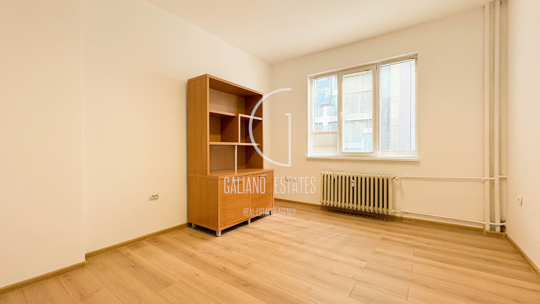 Офес в сърцето на града - 0