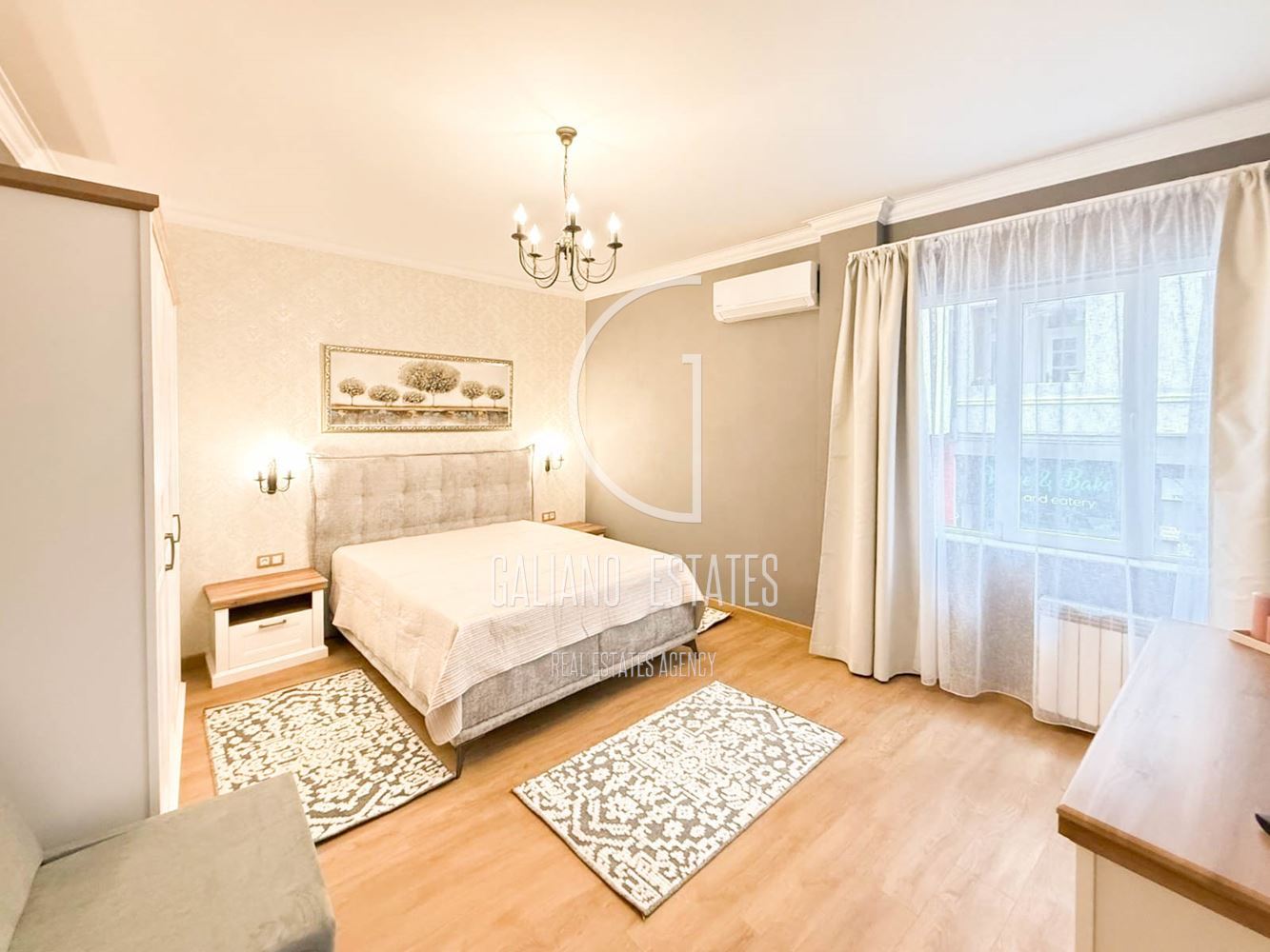 Комфортен апартамент в сграда на метри от НДК - 0