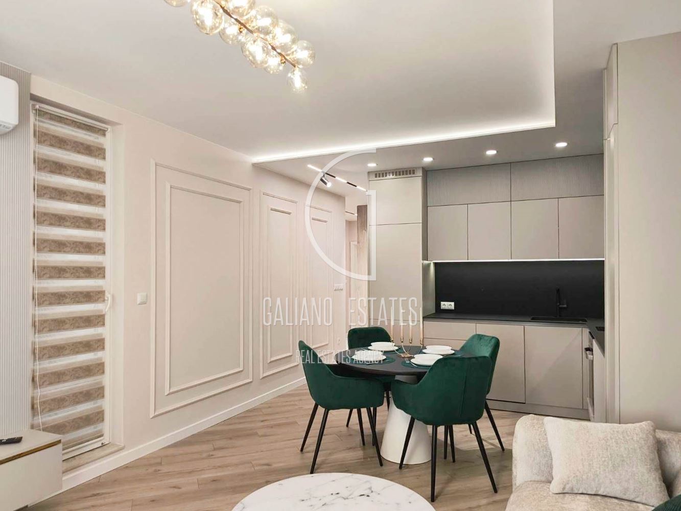 Луксозен тристаен апартамент в кв. Кръстова вада-0 Луксозен тристаен апартамент в кв. Кръстова вада - 0