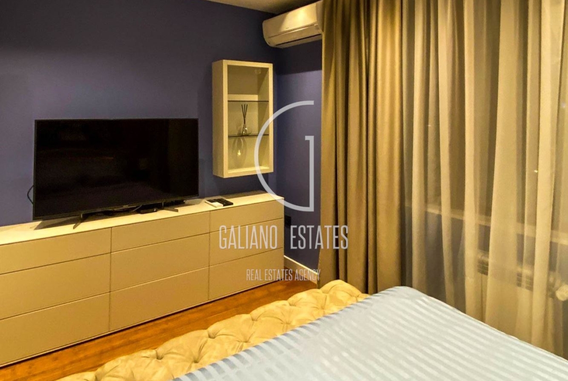 Fully furnished three-room apartment with garage for rent in Dianabad district - 0