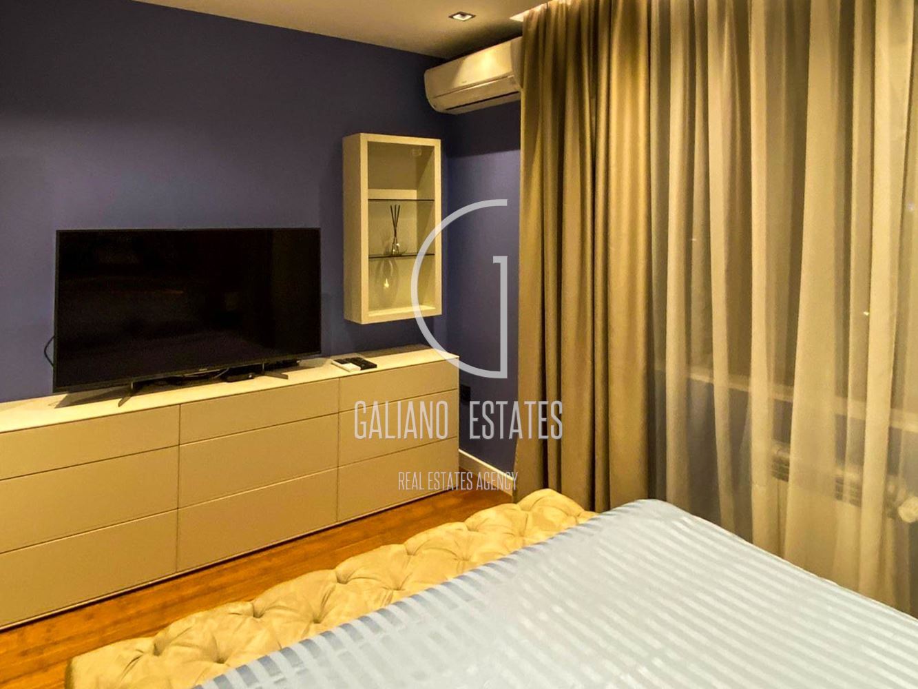 Fully furnished three-room apartment with garage for rent in Dianabad district - 0