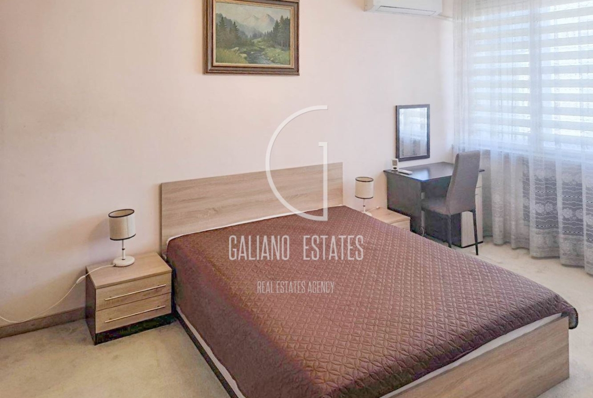 Елегантен тристаен апартамент в района на Медицинска академия - 0