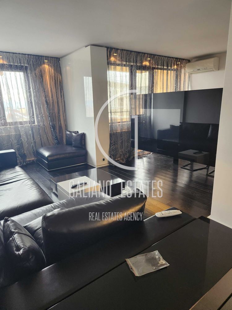 Луксозен тристаен апартамент в Бояна - 0