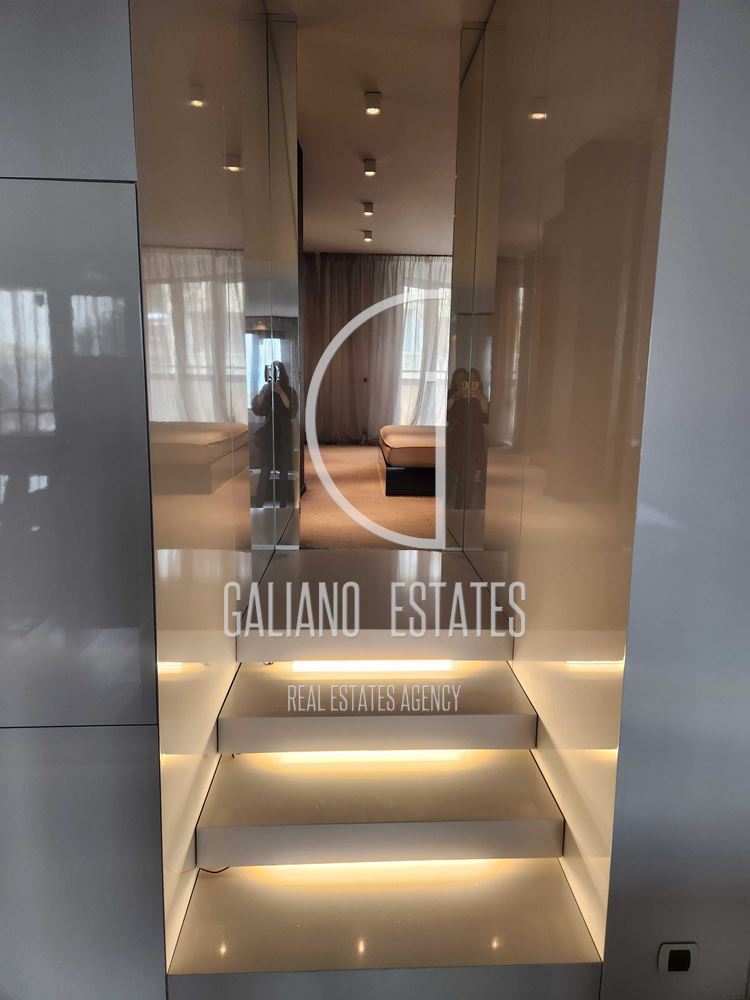 Луксозен тристаен апартамент в Бояна - 0