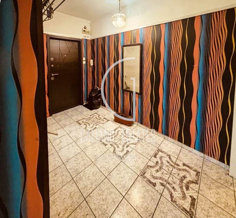 Просторен двустаен апартамент с потенциал за тристаен в ж.к. Дианабад - 0