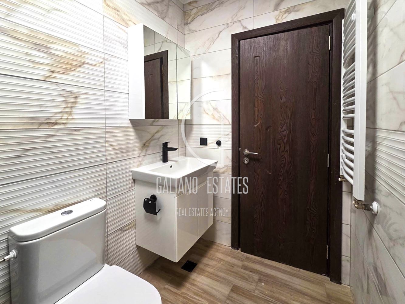 Ексклузивно! Уникален двустаен апартамент в ж.к. Разсадника - 0