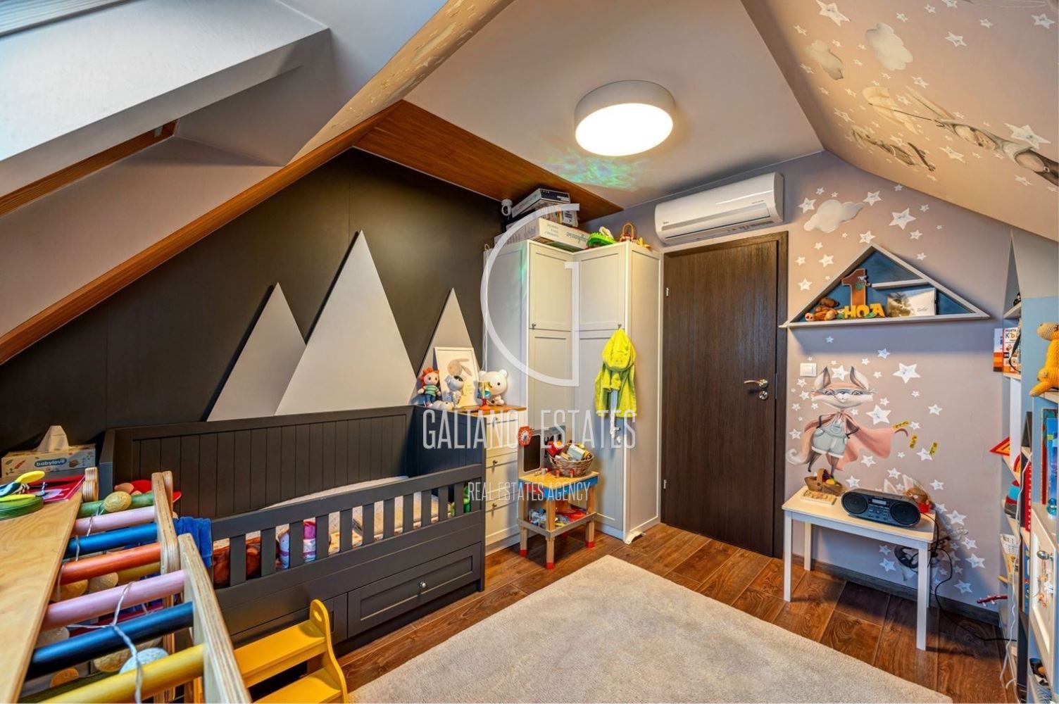 Тристаен апартамент с подземно паркомясто в кв. Драгалевци - 0