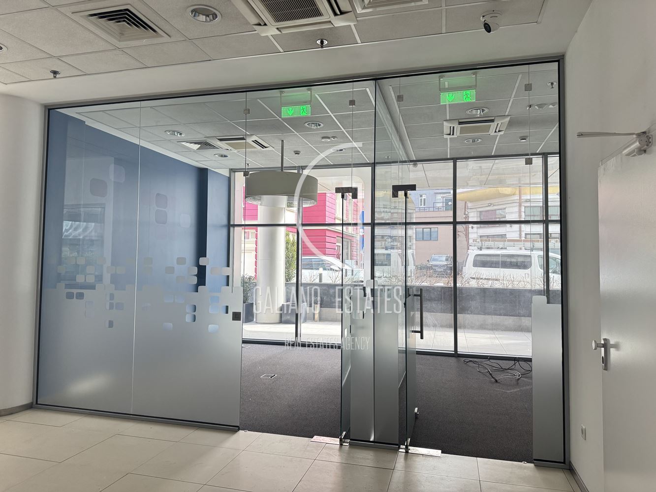 Партерен офис в центъра на София - 0