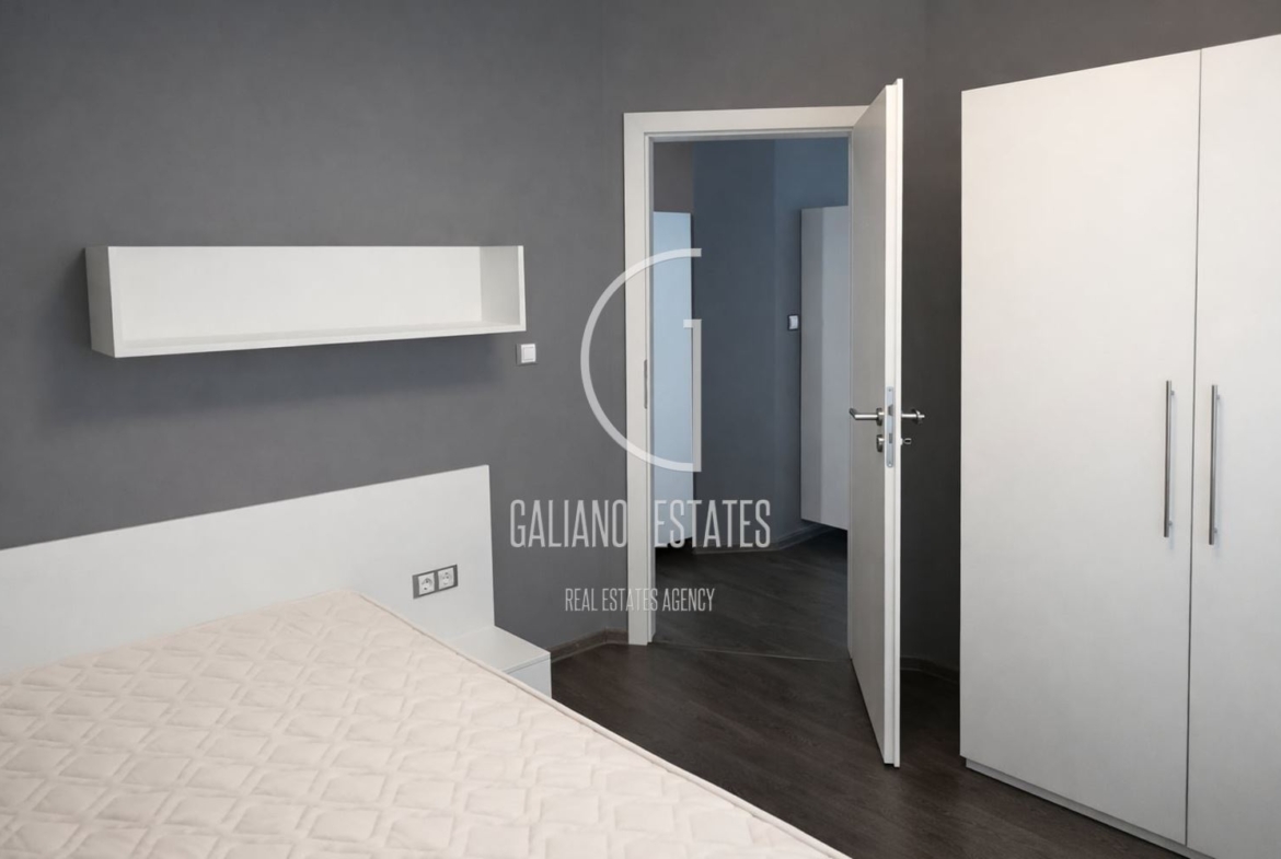 Уютен тристаен апартамент до УНСС - 0