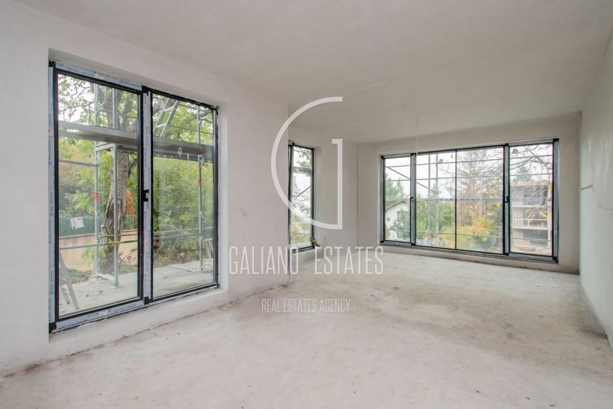 Модерна къща с просторен двор в бутиков комплекс в кв. Драгалевци - 0