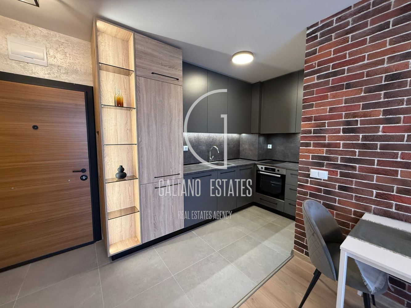 Чудесен едностаен инвестиционен имот до НСА - 0