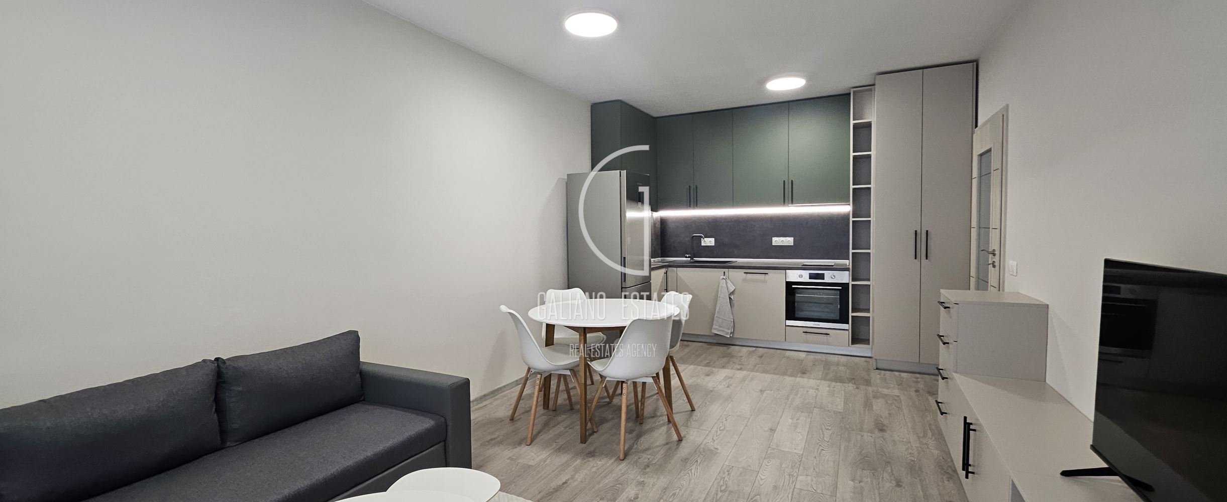 Модерен двустаен апартамент в кв. Полигона - 0