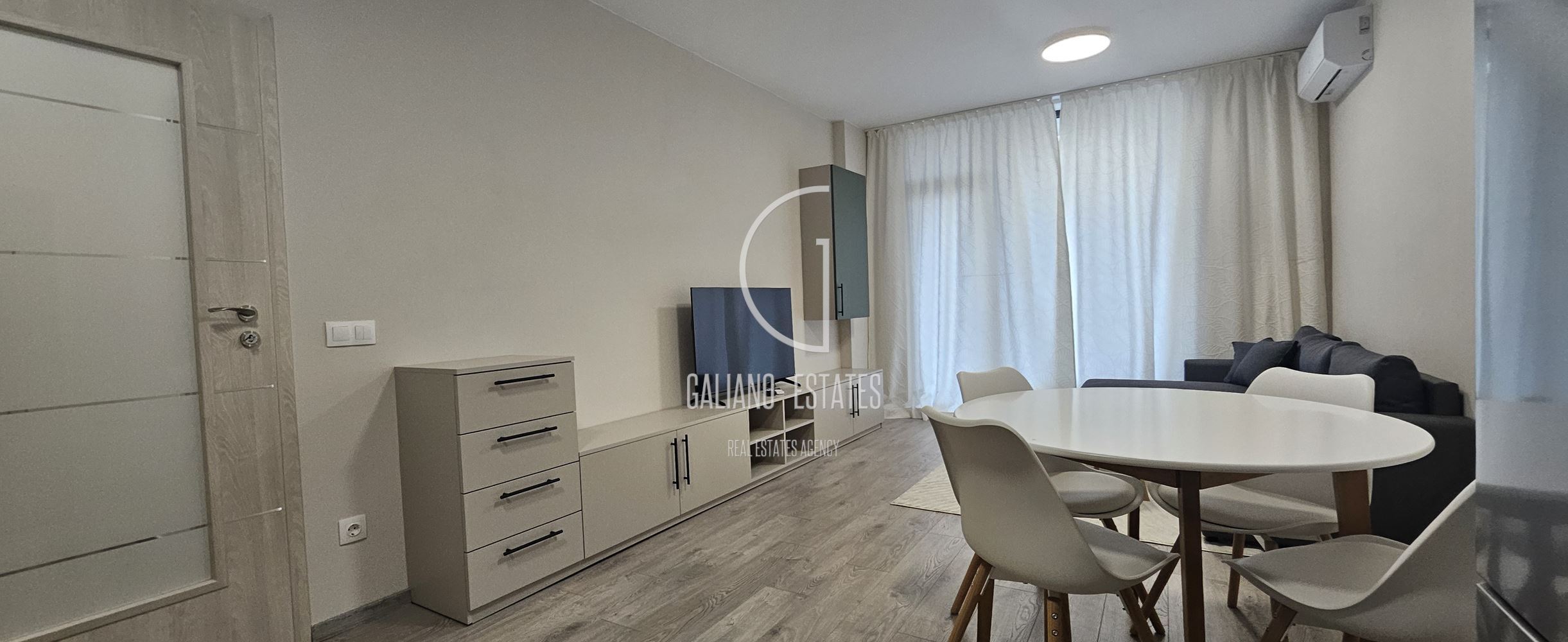 Модерен двустаен апартамент в кв. Полигона - 0