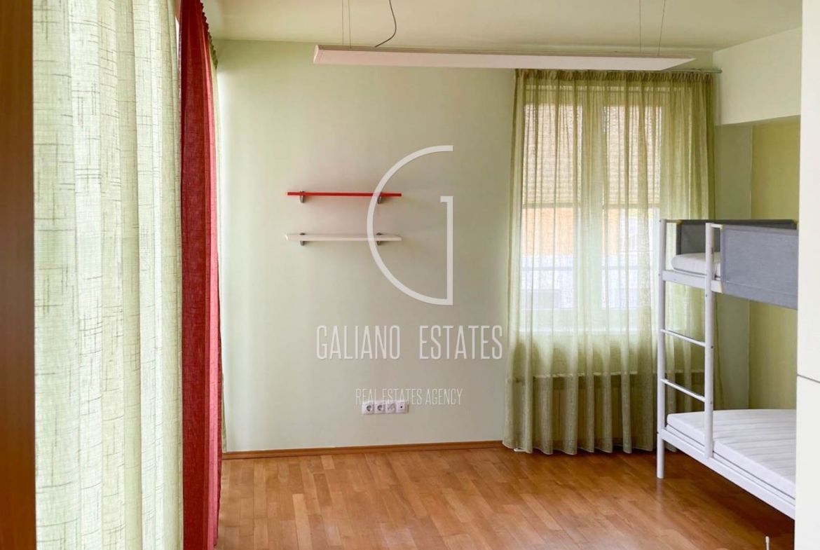 Просторен многостаен апартамент в кв. Малинова долина - 0