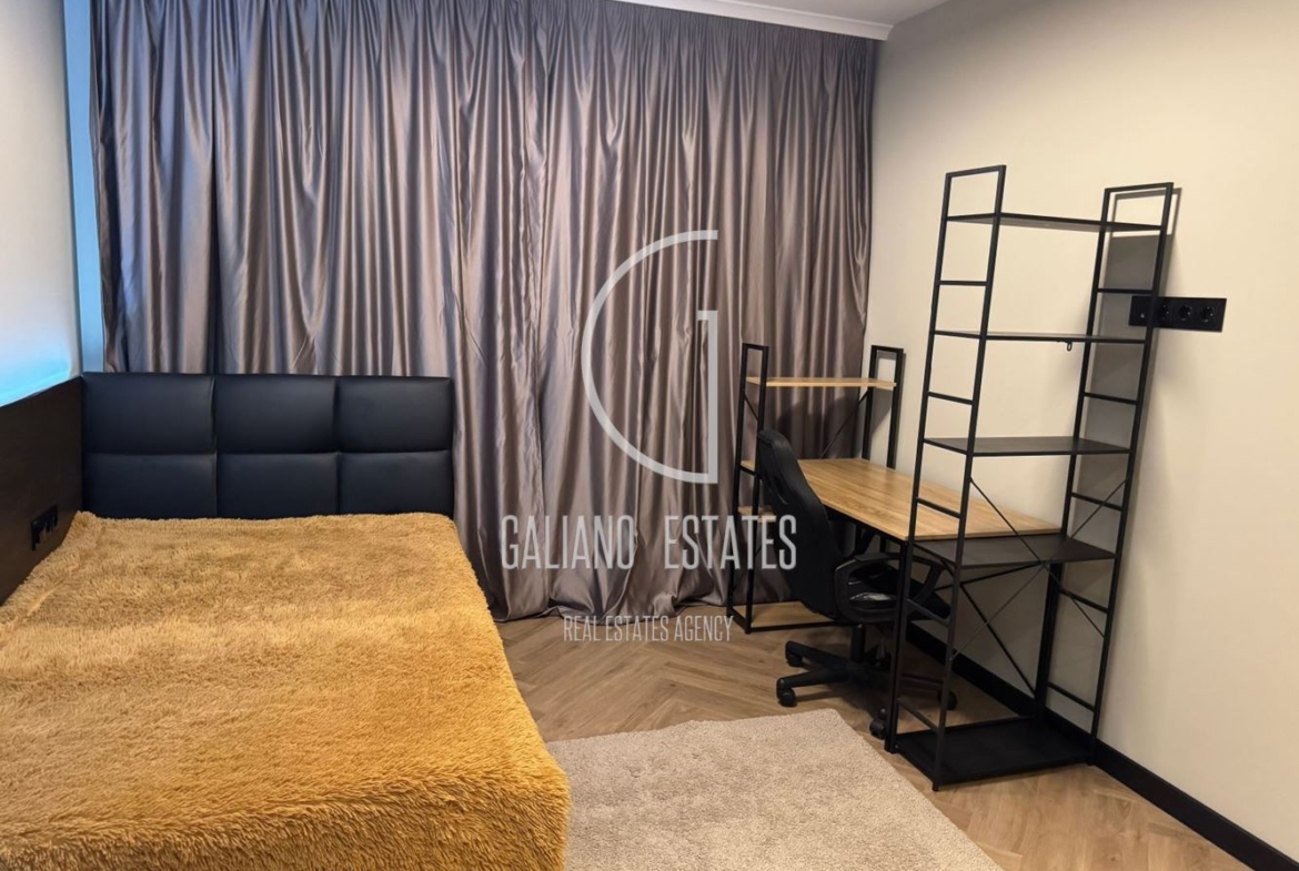 Тристаен апартамент в кв. Дианабад - 0