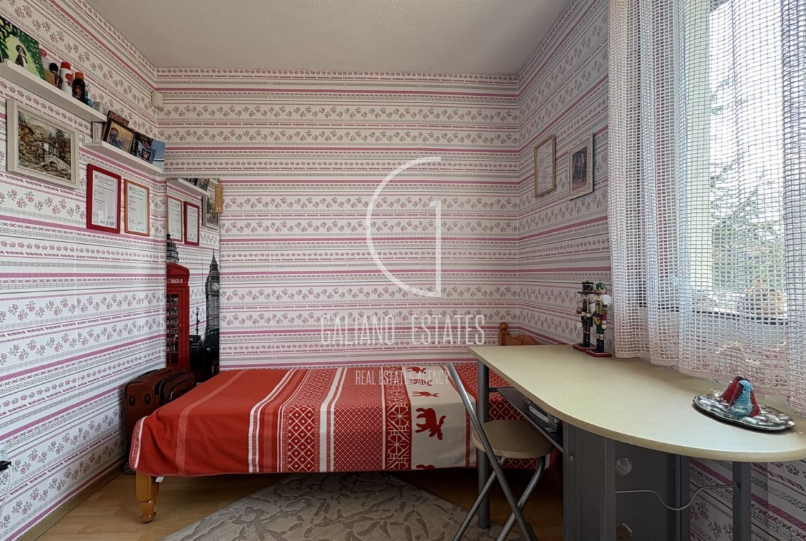 Уютна къща с панорамни гледки в с. Кладница - 0