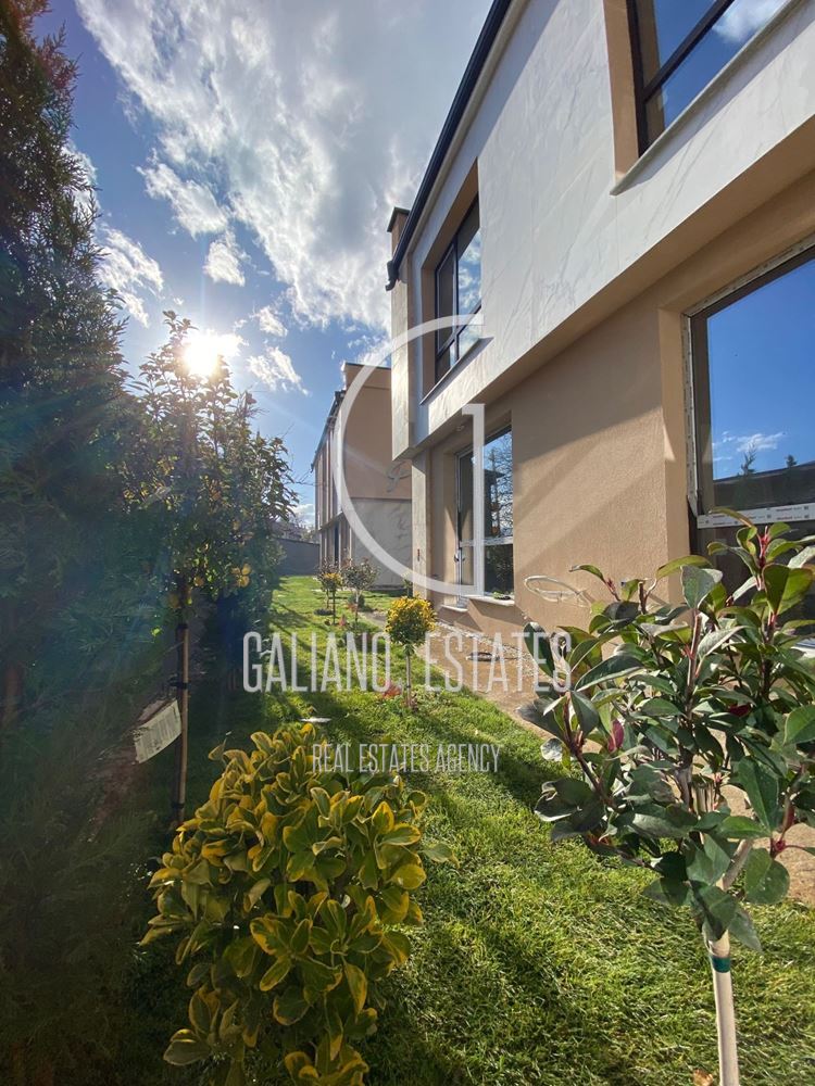 Функционална къща в кв. Горубляне - 0