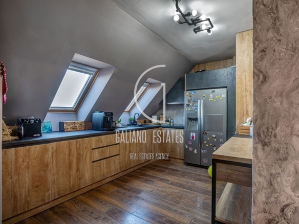 Тристаен апартамент с подземно паркомясто в кв. Драгалевци - 0