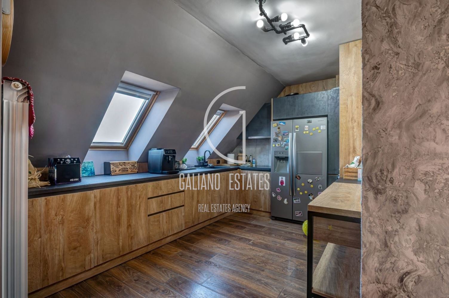 Тристаен апартамент с подземно паркомясто в кв. Драгалевци - 0