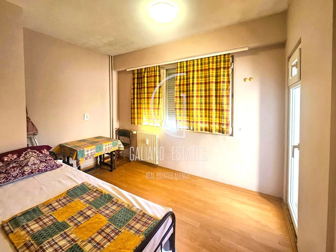 Южен двустаен апартамент в ж.к. Хаджи Димитър - 0