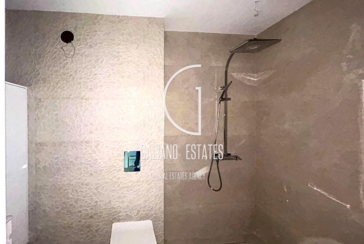 Светъл тристаен апартамент с АКТ 16 в кв. Малинова долина - 0