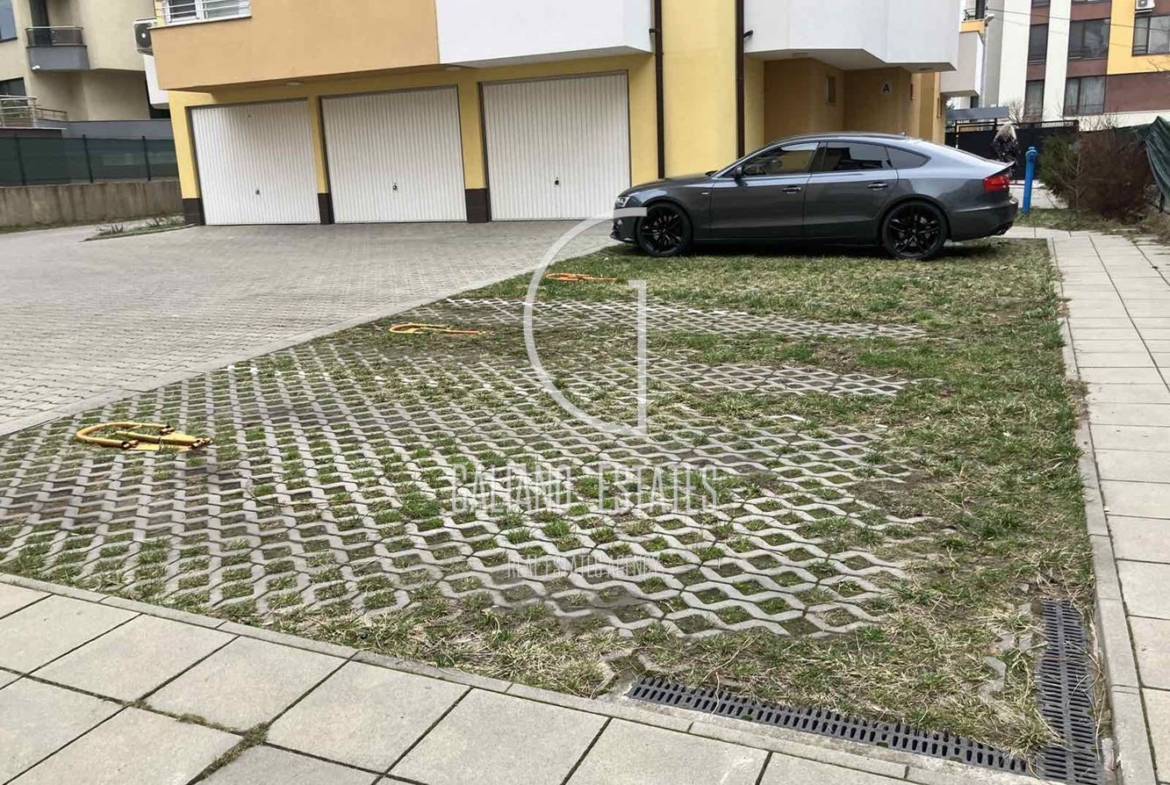 Тристаен апартамент в кв. Манастирски ливади - 0