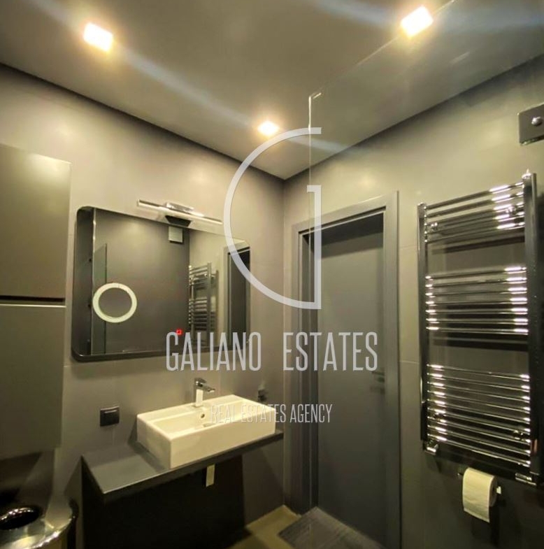 Стилен апартамент на бул. Джеймс Баучер - 0